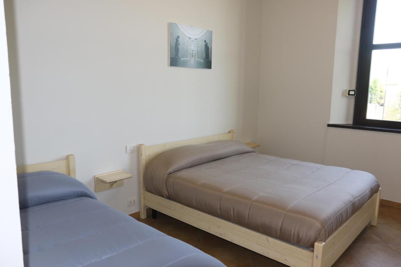 Student'S Hostel Parma Eksteriør billede
