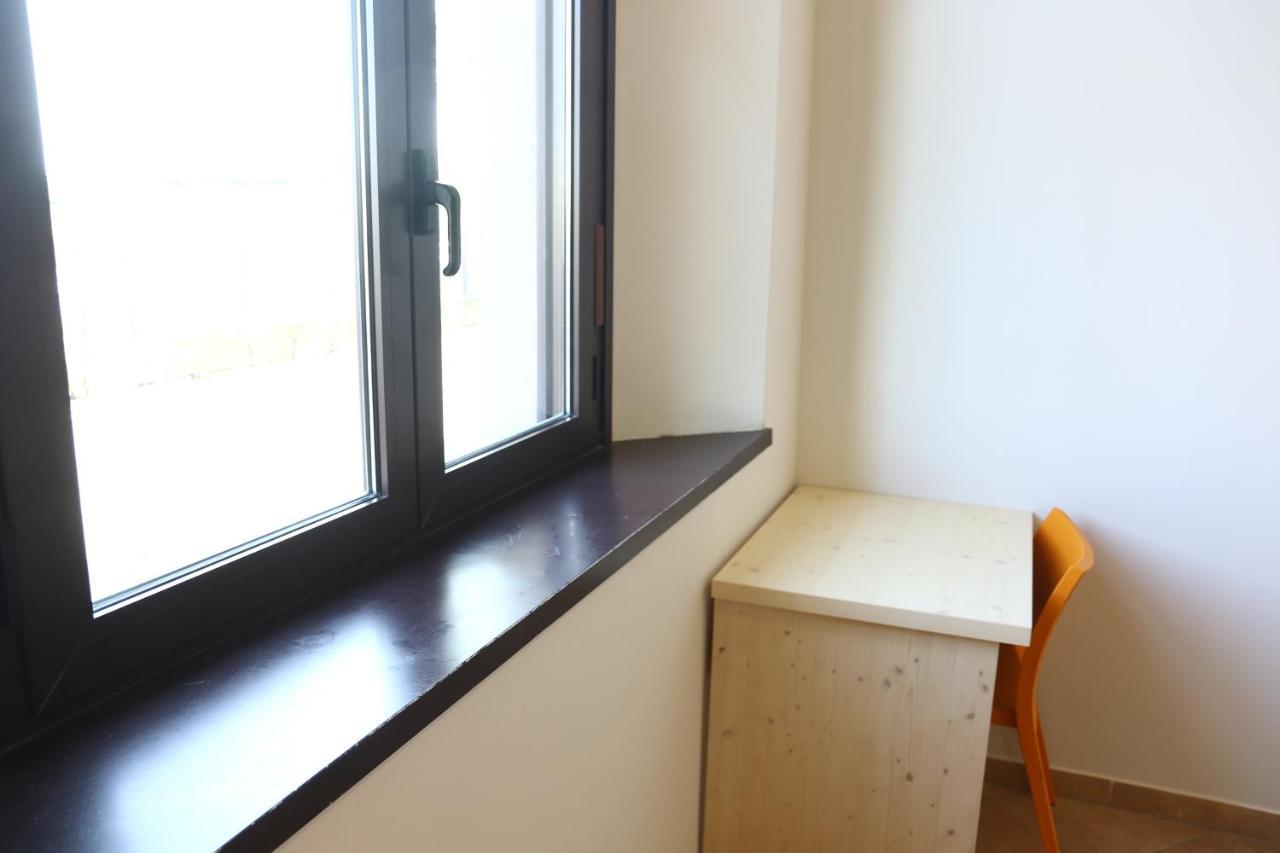 Student'S Hostel Parma Eksteriør billede